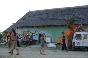 invasion , collaboration , 5m/30, Ozora en Hongrie